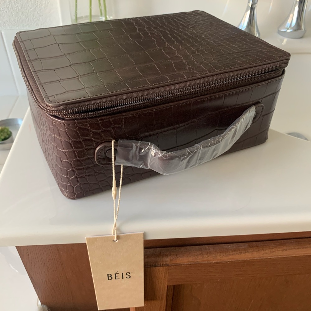 Beis Croc Cosmetic Case